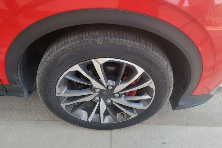 Used Geely Auto Coolray 2019 Sport Model 260T DCT Battle China V Standard Right Front Wheel Hub