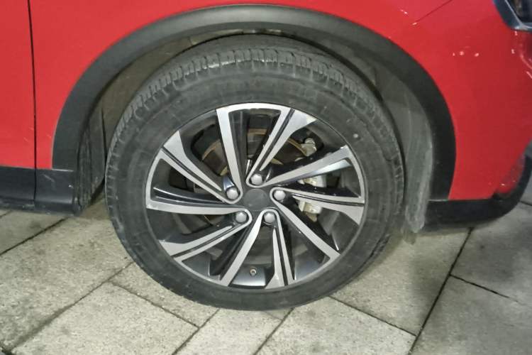 Used Geely Auto Coolray 2019 260T DCT Knight China VI Standard Right Front Wheel Hub