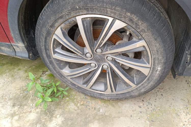Used Geely Auto Coolray 2019 260T DCT Knight China V Standard Right Front Wheel Hub
