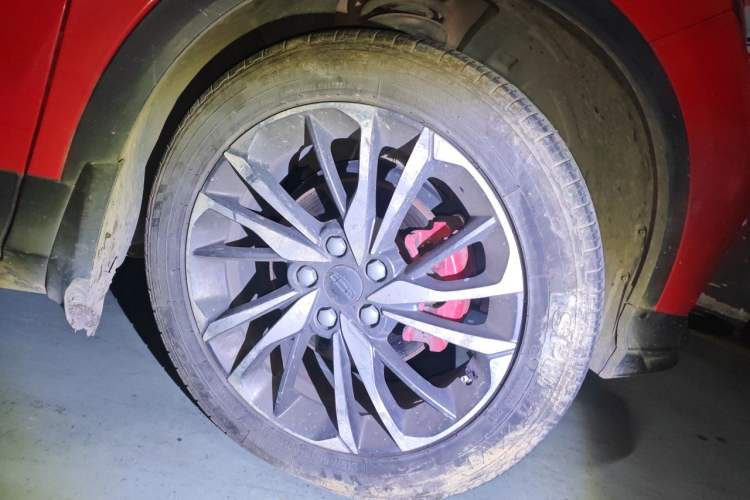 Used Geely Auto Coolray 2019 Sport Version 260T DCT Battle China VI Standard Right Front Wheel Hub