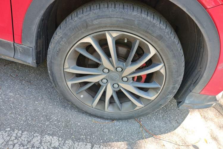 Used Geely Auto Coolray 2019 Sport Version 260T DCT Battle China VI Standard Right Front Wheel Hub