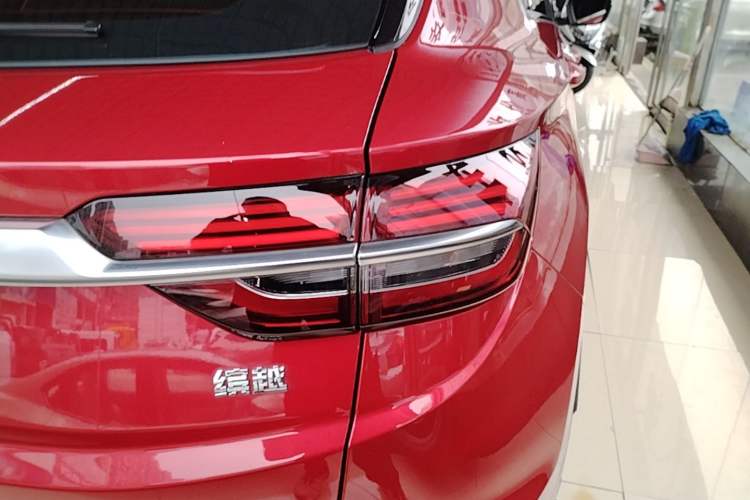 Used Geely Auto Coolray 2019 260T DCT Knight China V Standard Right Rear Taillight