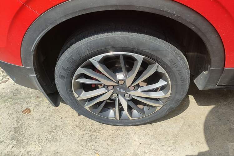 Used Geely Auto Coolray 2019 Sport Model 260T DCT Patrol China V Standard Right Rear Wheel Hub