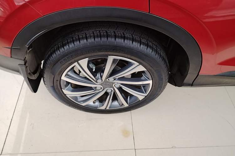 Used Geely Auto Coolray 2019 260T DCT Knight China V Standard Right Rear Wheel Hub