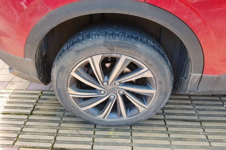 Used Geely Auto Coolray 2019 260T DCT Knight China V Standard Right Rear Wheel Hub