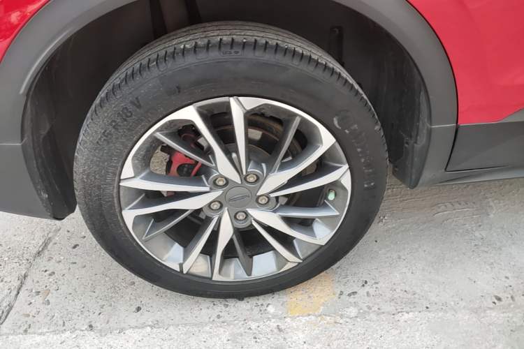 Used Geely Auto Coolray 2019 Sport Model 260T DCT Battle China V Standard Right Rear Wheel Hub