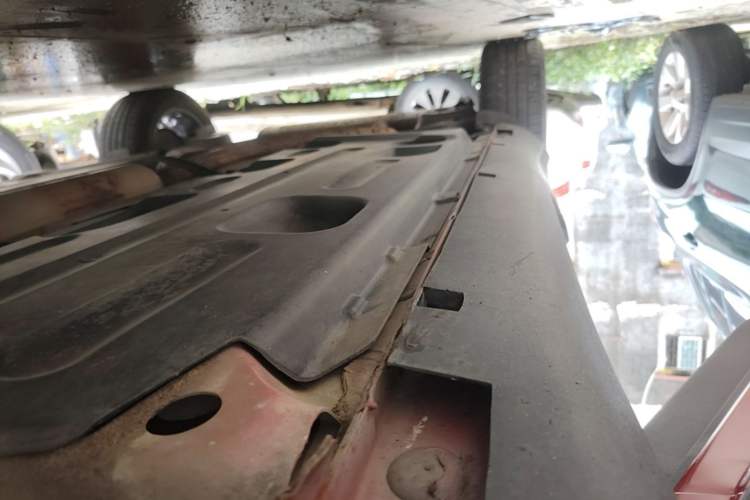 Used Geely Auto Coolray 2019 260T DCT Explorer China V Standard Right Side Sill
