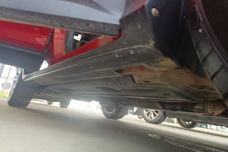 Used Geely Auto Coolray 2019 Sport Version 260T DCT Battle China VI Standard Right Side Sill