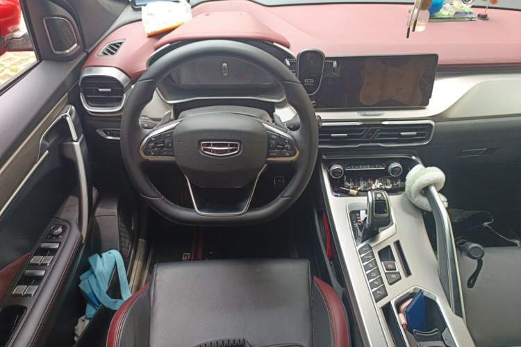 Used Geely Auto Coolray 2019 Sport Version 260T DCT Battle China VI Standard Steering Wheel