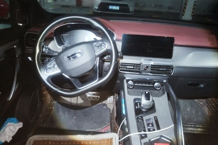 Used Geely Auto Coolray 2019 Sport Version 260T DCT Battle China VI Standard Steering Wheel