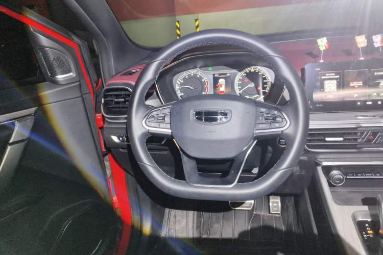 Used Geely Auto Coolray 2019 260T DCT Knight China VI Standard Steering Wheel