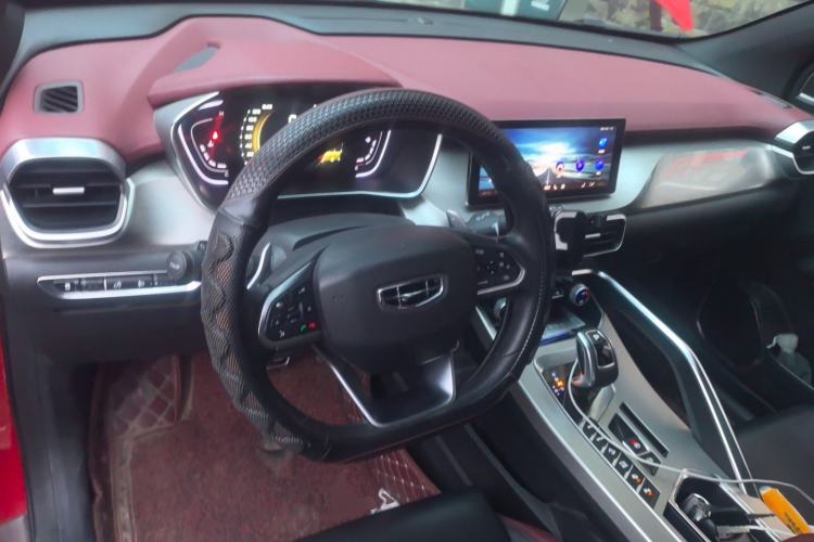 Used Geely Auto Coolray 2019 Sport Model 260T DCT Battle China V Standard Steering Wheel