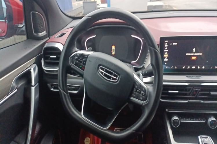 Used Geely Auto Coolray 2019 Sport Model 260T DCT Battle China V Standard Steering Wheel
