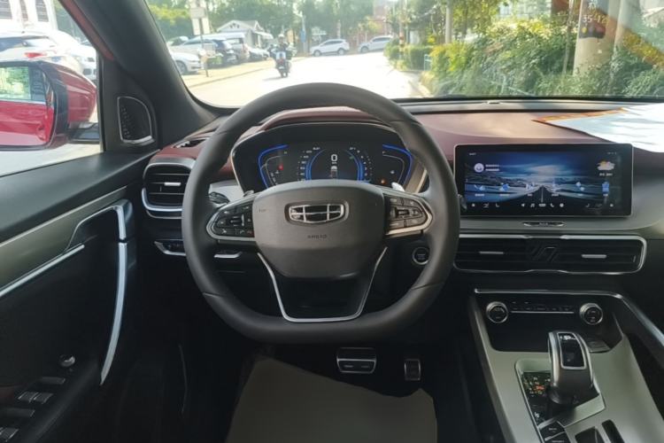Used Geely Auto Coolray 2019 Sport Version 260T DCT Battle China VI Standard Steering Wheel