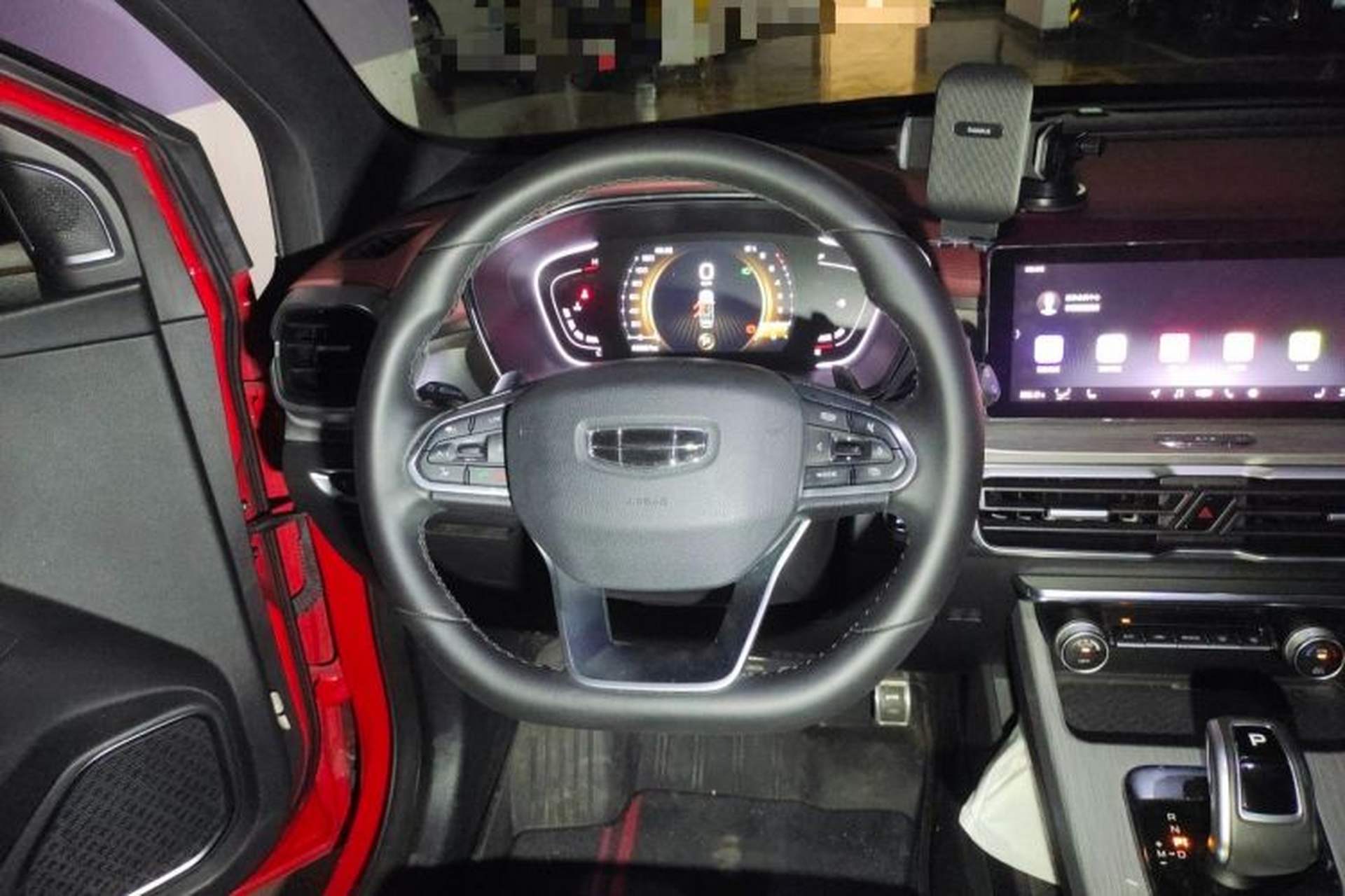 Used Geely Auto Coolray 2019 Sport Model 260T DCT Battle China V Standard Steering Wheel