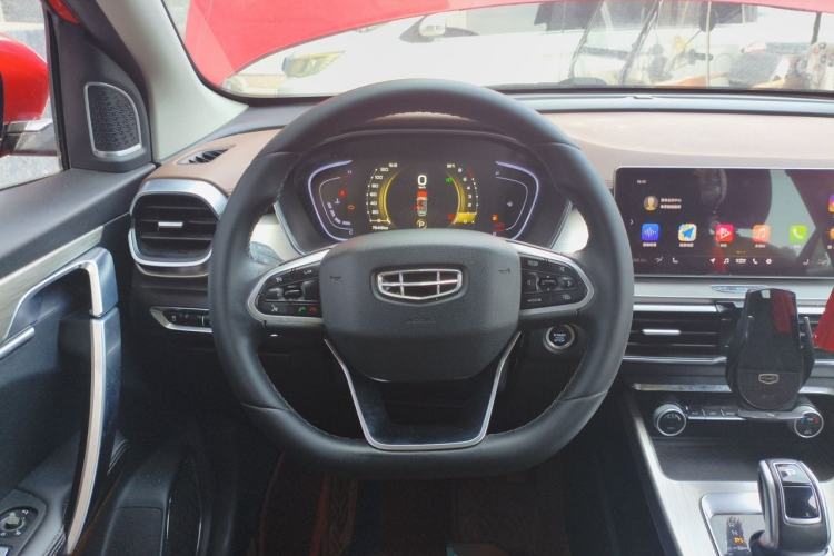 Used Geely Auto Coolray 2019 260T DCT Explorer China VI Standard Steering Wheel