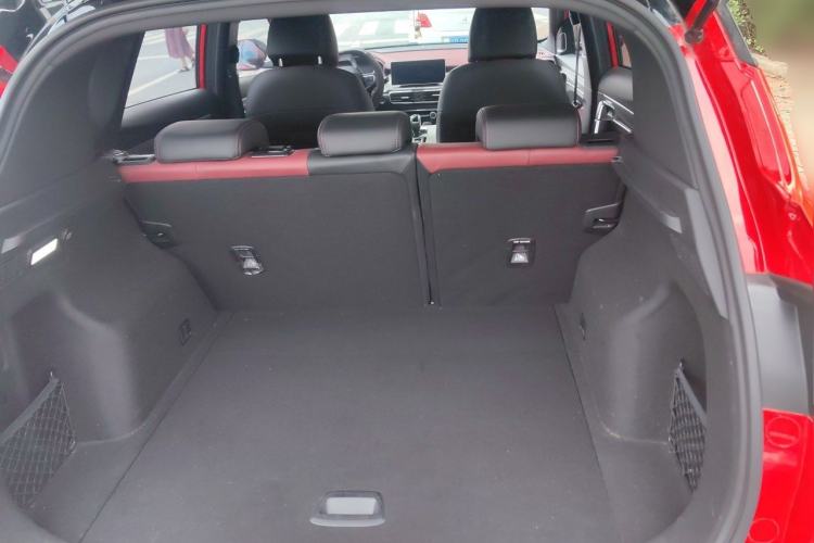 Used Geely Auto Coolray 2019 Sport Version 260T DCT Battle China VI Standard Trunk