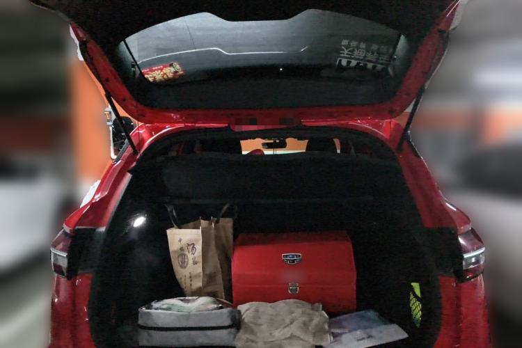 Used Geely Auto Coolray 2019 260T DCT Knight China VI Standard Trunk