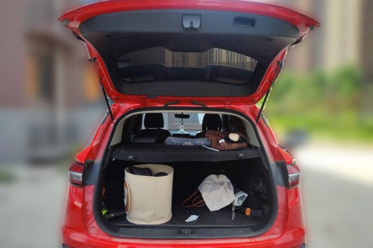Used Geely Auto Coolray 2019 260T DCT Knight China VI Standard Trunk
