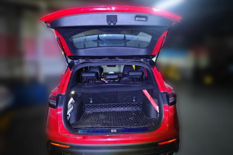 Used Geely Auto Coolray 2019 Sport Version 260T DCT Battle China VI Standard Trunk
