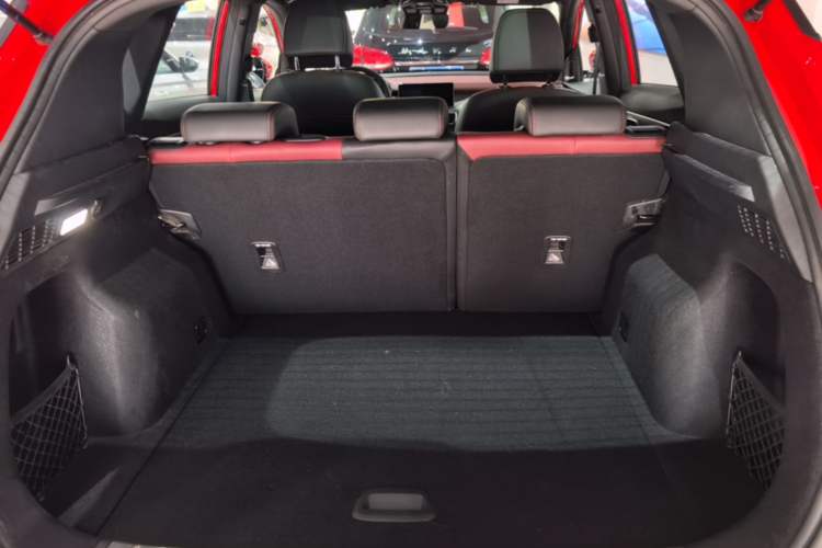 Used Geely Auto Coolray 2019 Sport Model 260T DCT Battle China V Standard Trunk