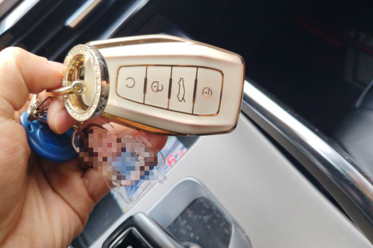 Used Geely Auto Coolray 2019 260T DCT Explorer China V Standard Vehicle Key