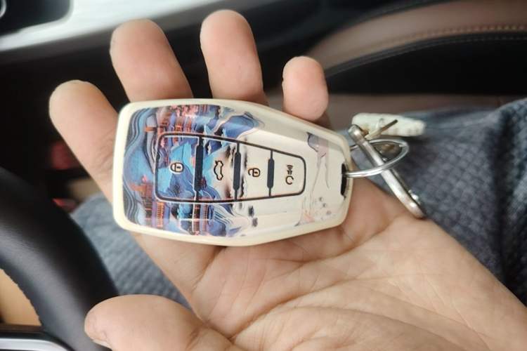 Used Geely Auto Coolray 2019 260T DCT Explorer China V Standard Vehicle Key