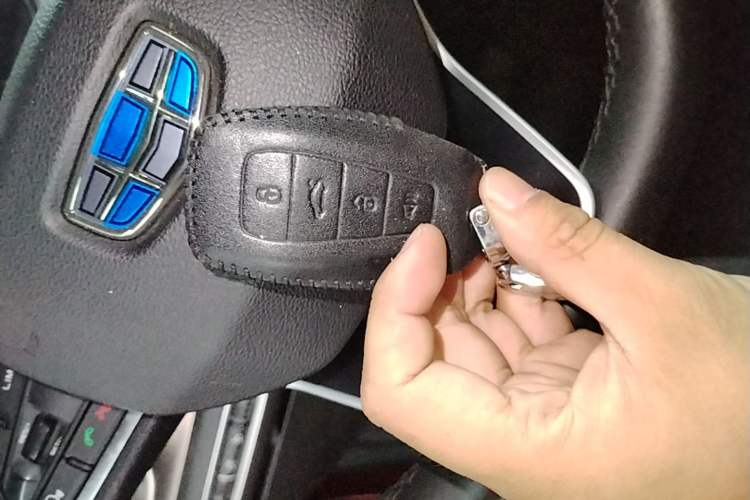 Used Geely Auto Coolray 2019 260T DCT Knight China V Standard Vehicle Key