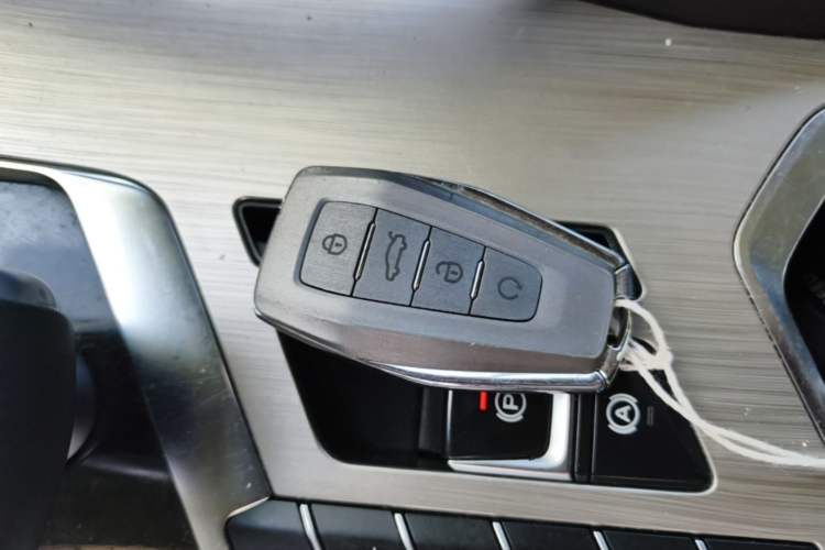 Used Geely Auto Coolray 2019 260T DCT Knight China V Standard Vehicle Key