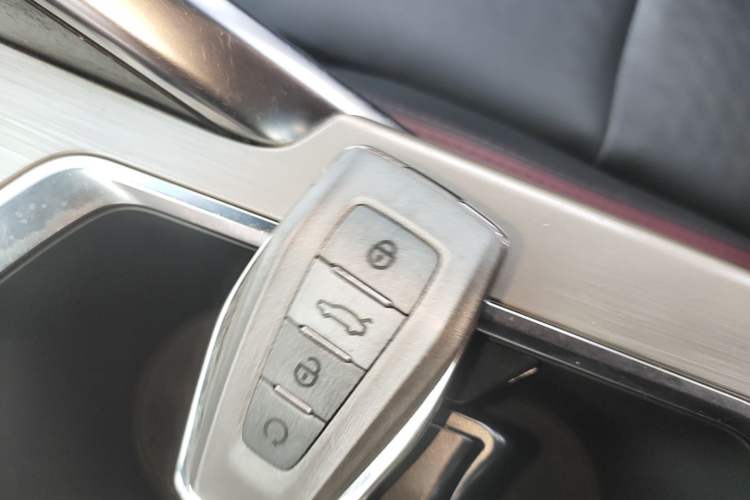Used Geely Auto Coolray 2019 Sport Model 260T DCT Battle China V Standard Vehicle Key
