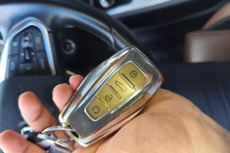 Used Geely Auto Coolray 2019 Sport Version 260T DCT Explorer China VI Standard Vehicle Key