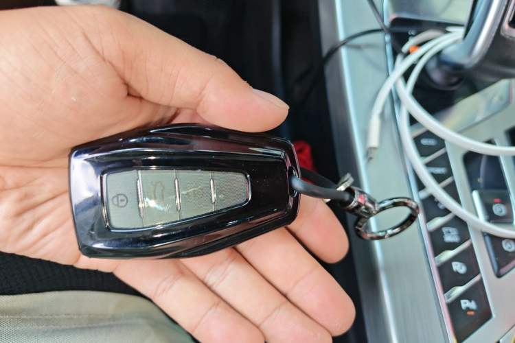 Used Geely Auto Coolray 2019 Sport Model 260T DCT Battle China V Standard Vehicle Key