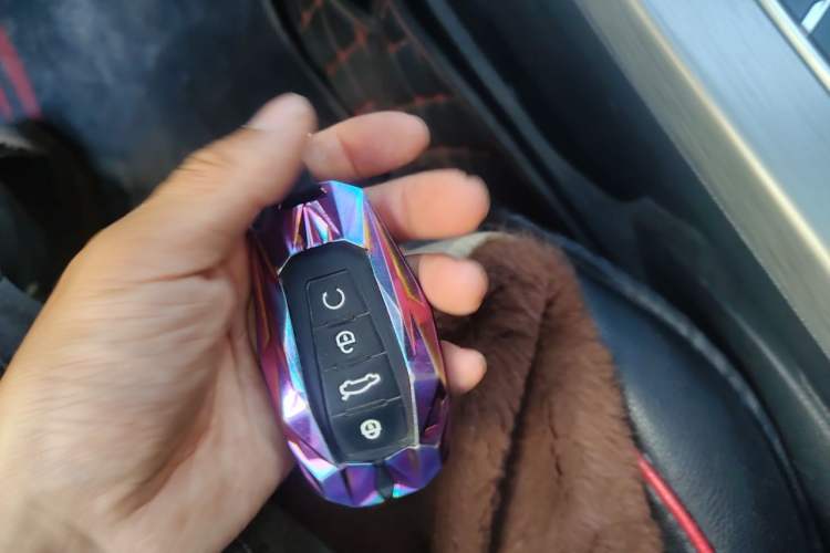 Used Geely Auto Coolray 2019 Sport Model 260T DCT Battle China V Standard Vehicle Key
