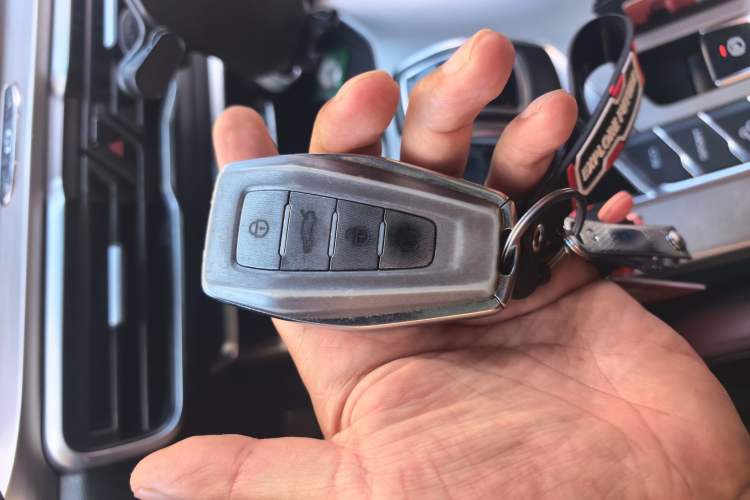 Used Geely Auto Coolray 2019 Sport Model 260T DCT Battle China V Standard Vehicle Key