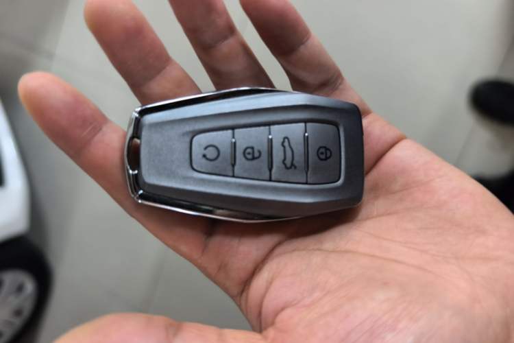 Used Geely Auto Coolray 2019 260T DCT Knight China VI Standard Vehicle Key