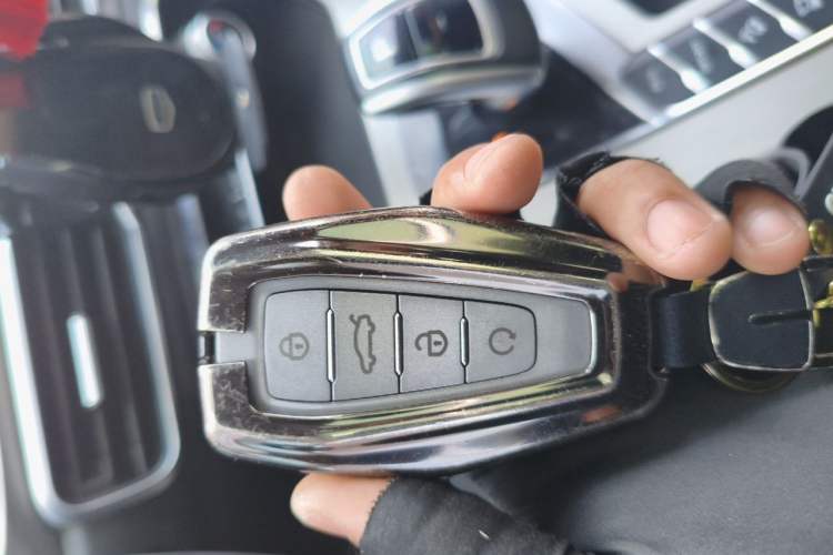 Used Geely Auto Coolray 2019 260T DCT Explorer China VI Standard Vehicle Key