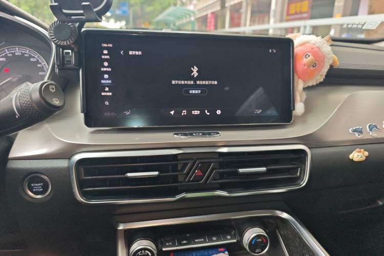 Used Geely Auto Coolray 2019 260T DCT Knight China V Standard Audio And AC Panel