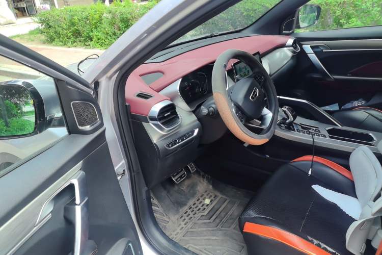Used Geely Auto Coolray 2019 Sport Model 260T DCT Battle China V Standard Driver Seat