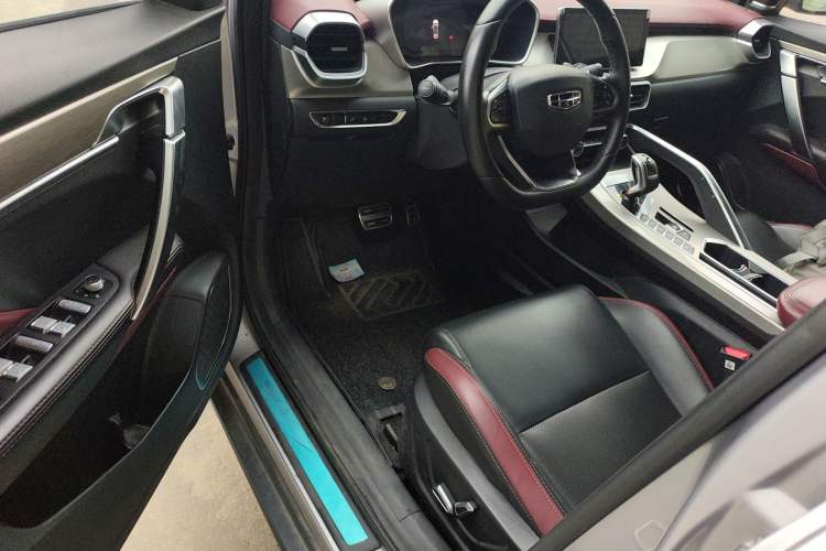Used Geely Auto Coolray 2019 Sport Version 260T DCT Battle China VI Standard Driver Seat