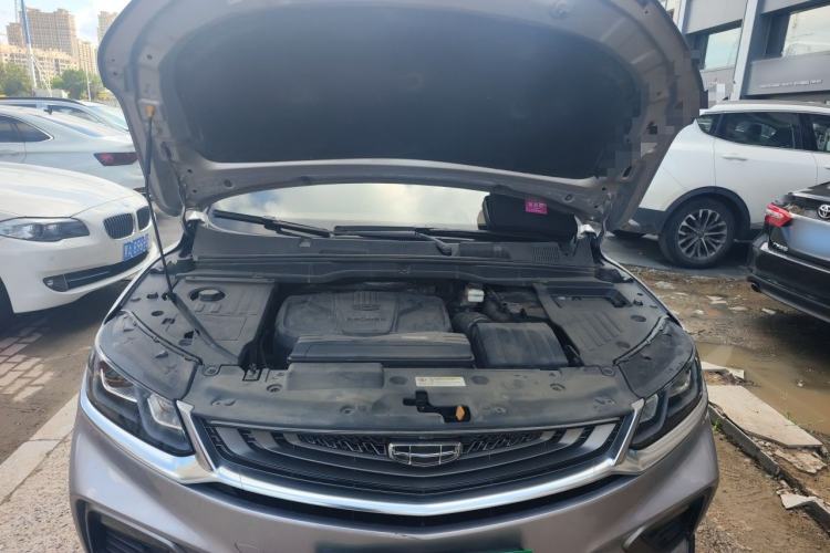 Used Geely Auto Coolray 2019 260T DCT Explorer China VI Standard Engine Bay