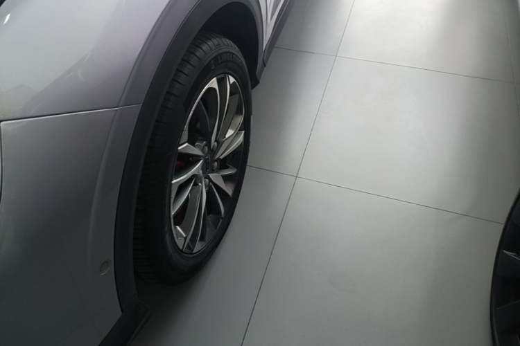 Used Geely Auto Coolray 2019 Sport Model 260T DCT Battle China V Standard Exterior 4