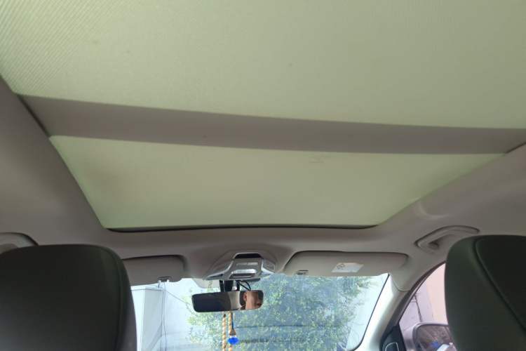 Used Geely Auto Coolray 2019 260T DCT Knight China VI Standard Headliner