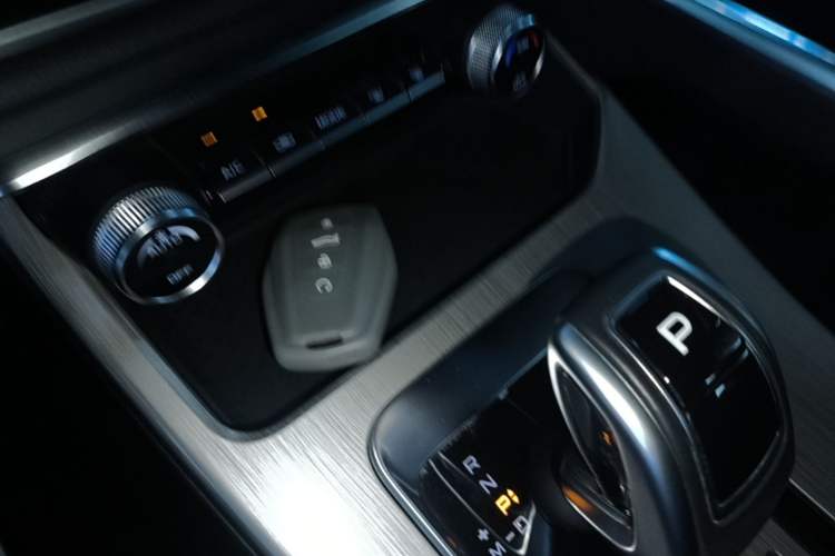 Used Geely Auto Coolray 2019 Sport Model 260T DCT Battle China V Standard Interior 1