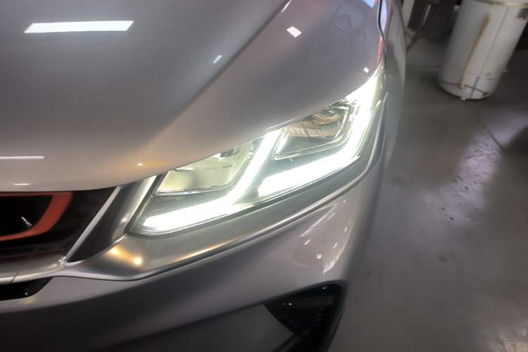 Used Geely Auto Coolray 2019 Sport Version 260T DCT Explorer China VI Standard Left Front Headlight