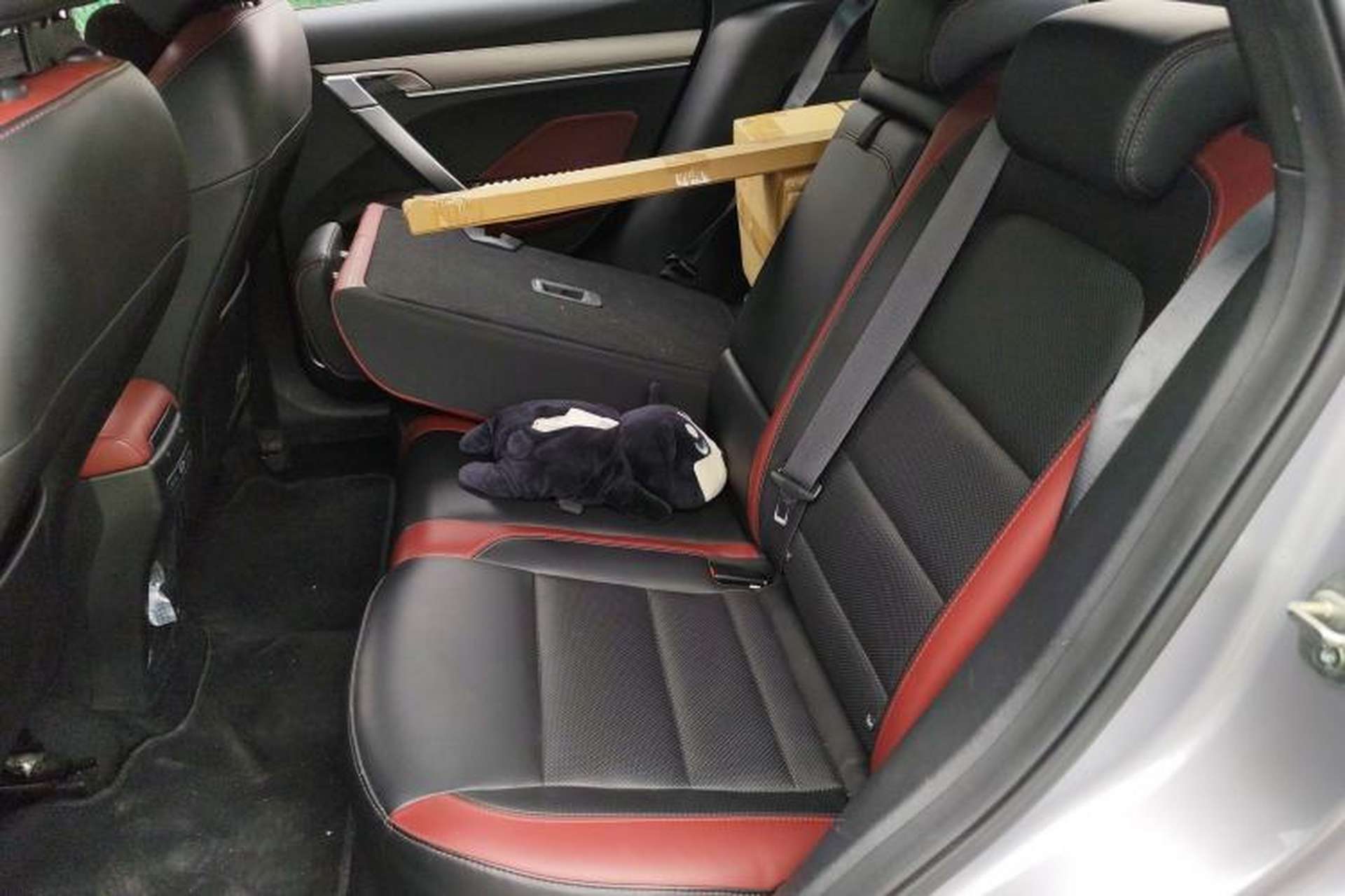 Used Geely Auto Coolray 2019 260T DCT Knight China VI Standard Left Rear Seat