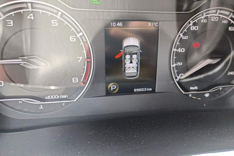 Used Geely Auto Coolray 2019 260T DCT Knight China VI Standard Odometer Close Up