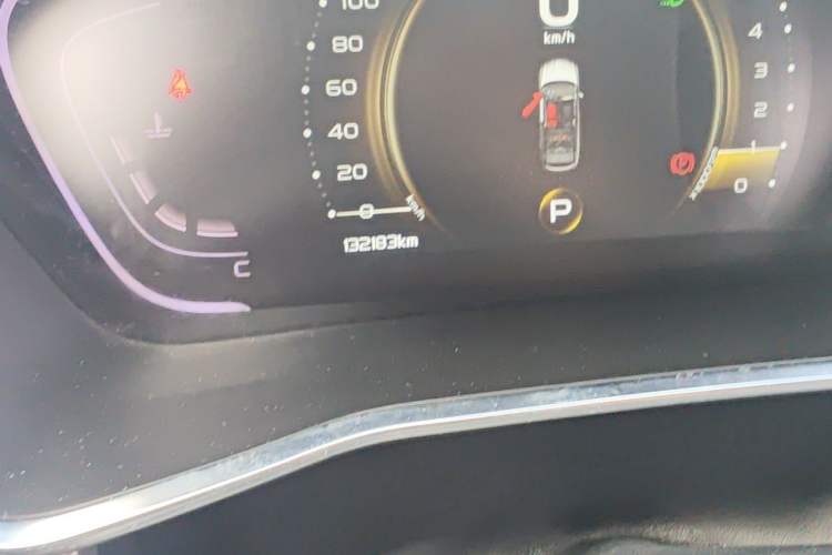Used Geely Auto Coolray 2019 260T DCT Explorer China VI Standard Odometer Close Up