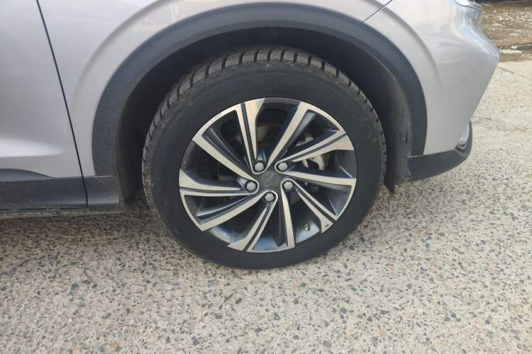 Used Geely Auto Coolray 2019 260T DCT Explorer China VI Standard Right Front Wheel Hub