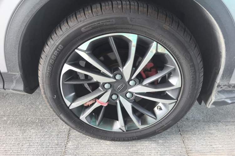 Used Geely Auto Coolray 2019 260T DCT Explorer China V Standard Right Front Wheel Hub