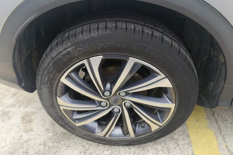 Used Geely Auto Coolray 2019 260T DCT Knight China VI Standard Right Rear Wheel Hub